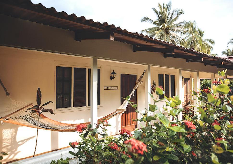 Encantada Ocean Cottages Esterillos Este Εξωτερικό φωτογραφία